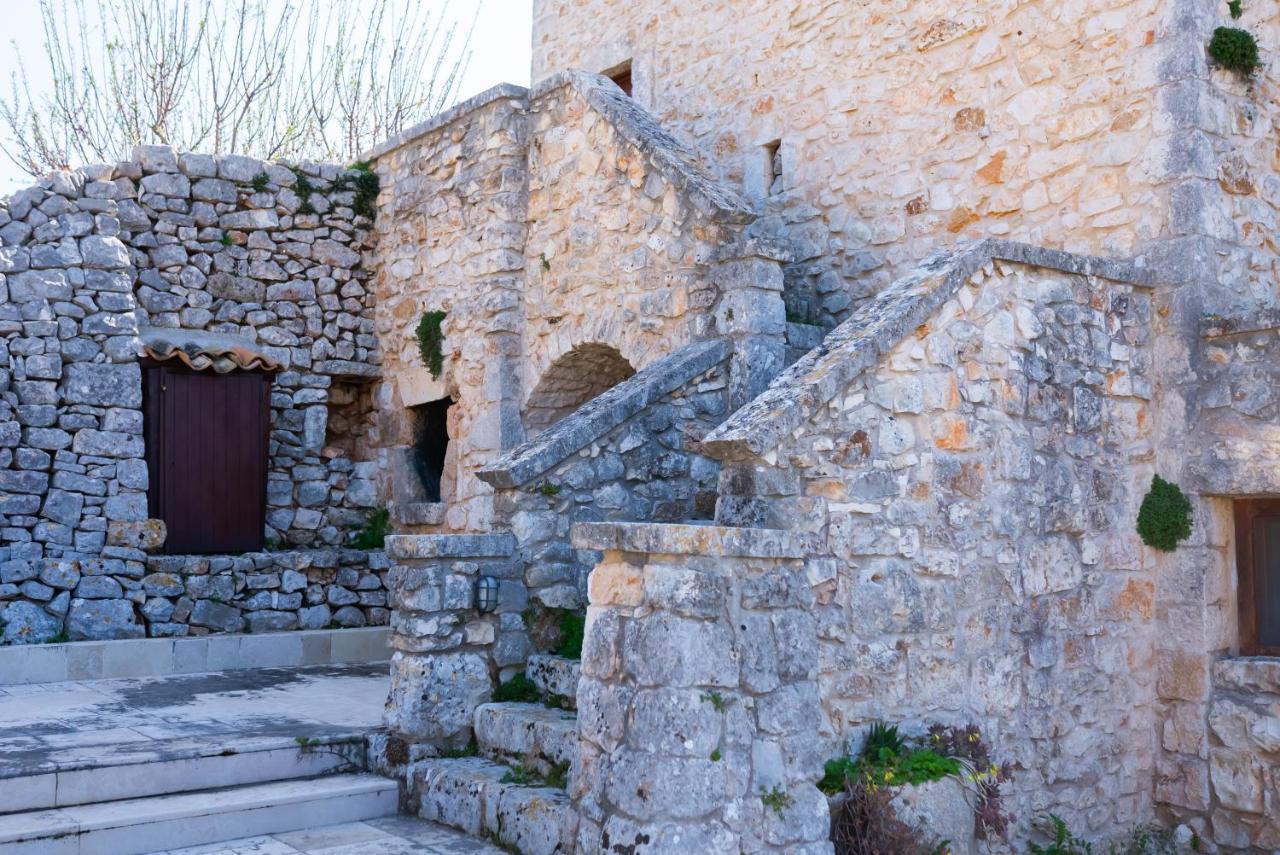 Masseria Montepaolo Dimora Di Charme Conversano Bagian luar foto