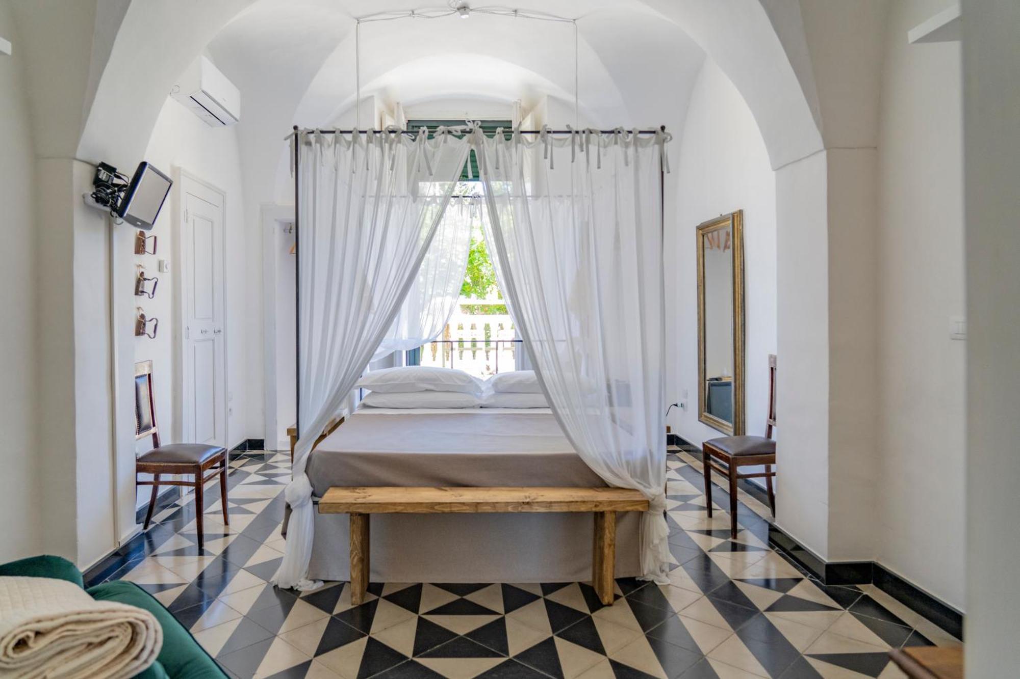 Masseria Montepaolo Dimora Di Charme Conversano Bagian luar foto